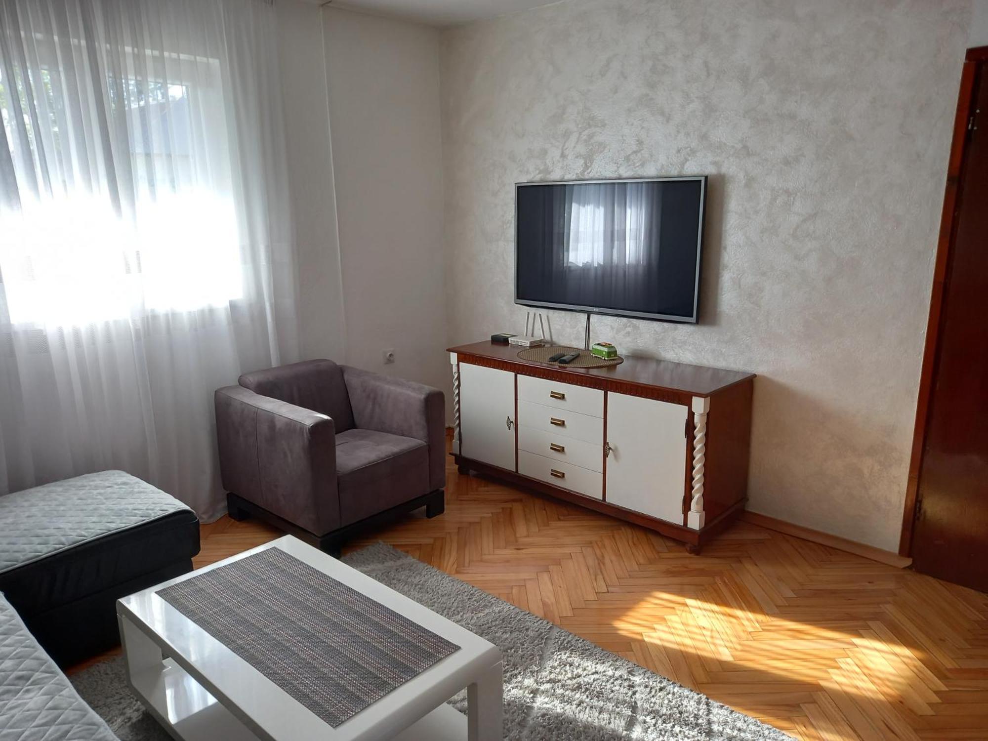 Stan u maslinama Apartment Podgorica Bagian luar foto